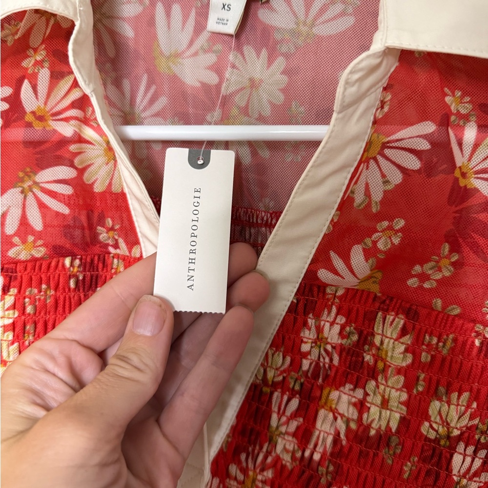 Maeve smocked Red orange Floral Blouse XS NWT Anthropologie - Picture 5 of 6